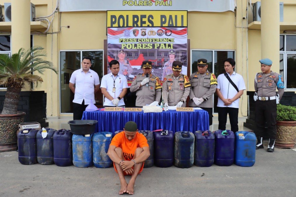 Satreskrim Polres Pali Bongkar Penimbunan BBM Subsidi Solar
