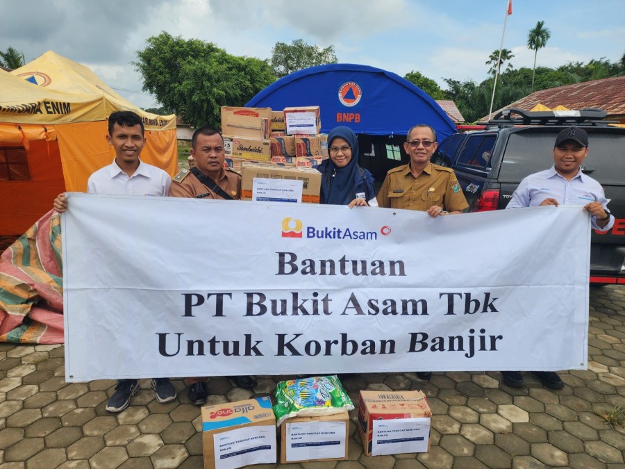 PTBA Beri Bantuan untuk Korban Banjir Tiga Kabupaten di Sumsel