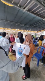 TKD Sumsel Prabowo-Gibran Bagikan 500 Paket Sembako Ke Warga Sukarela