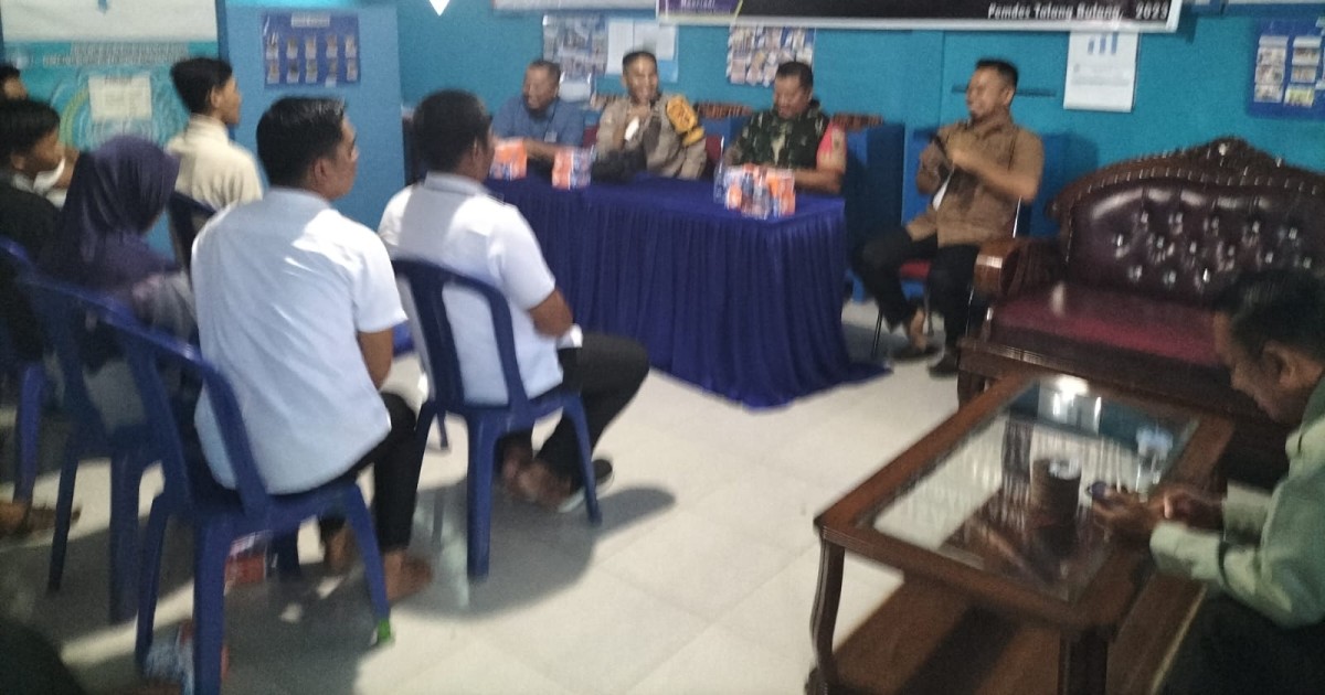 Jumat Curhat, Kapolsek Talang Ubi Tampung Keluhan Warga