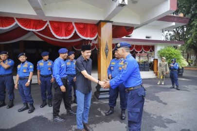 Wabup Syah Lepas Kontingen Daerahnya Dalam Ajang Kompetisi Ketrampilan Pemadam Kebakaran dan Penyelamatan Tingkat Nasional 2024