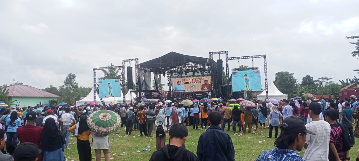 Capres No2 Prabowo Batal ke Mura, Massa Merasa Kena Prank