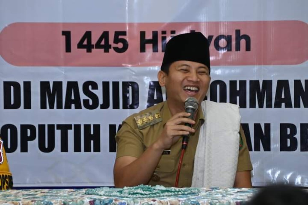 Safari Ramadhan di Kecamatan Bendungan, Mas Ipin Singgung Pentingnya Hidup Berakal