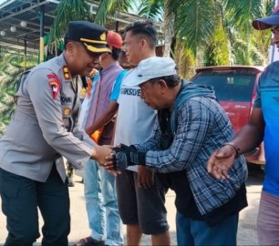 Jumat Curat, Warga Sampaikan Keluhan Sampah, Ini Tanggapan Kapolres Pali
