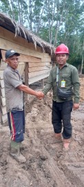 Peduli, Managemen PT BCM Gercep Proses Masyarakat yang Terdampak Bencana Banjir di Lokasi yang Berdekatan dengan Lingkungan sekitar Jetty