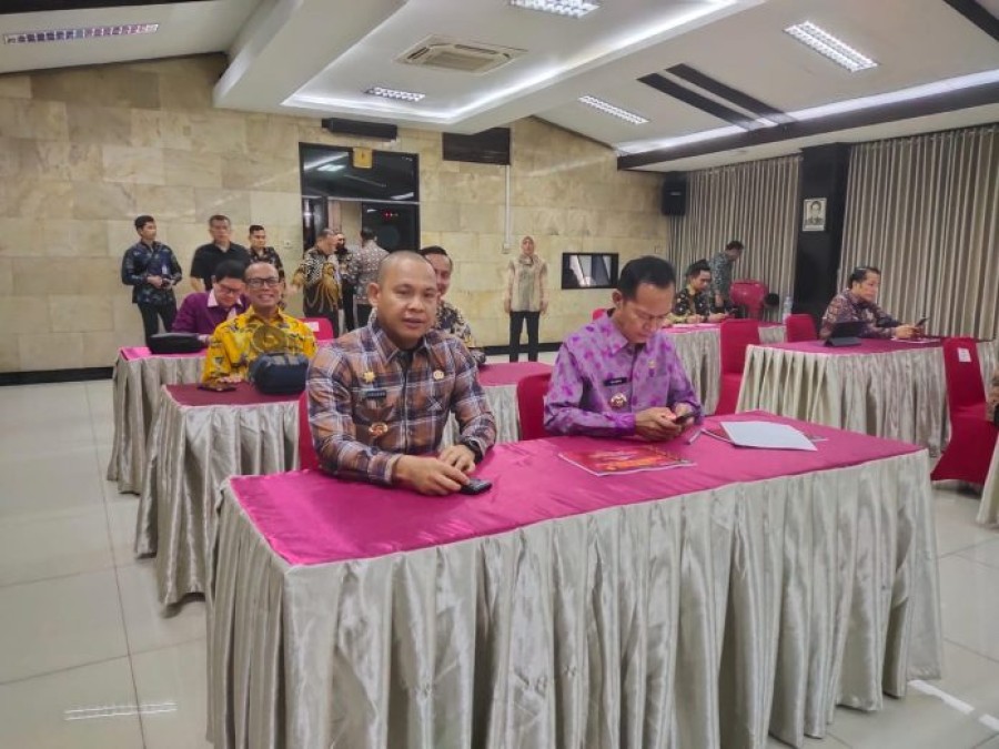 Pj Bupati Dampingi Pj Gubernur Sumsel Dalam Rapat Evaluasi Kinerja Triwulan Pertama