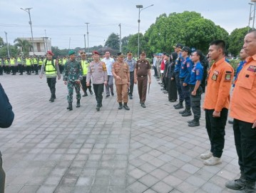 Pj Bupati Empat Lawang Hadiri Apel Pergeseran Pasukan Pengamanan Pemilu 2024