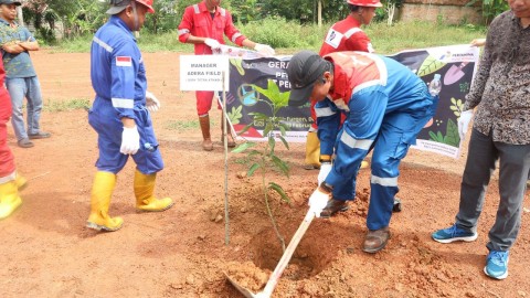 Inisiasi Gerakan Tanam 1.000 Pohon Dan Peduli Sampah Sejak Dini, PEP Adera Field Ajak Energi Muda Untuk Peduli Lingkungan