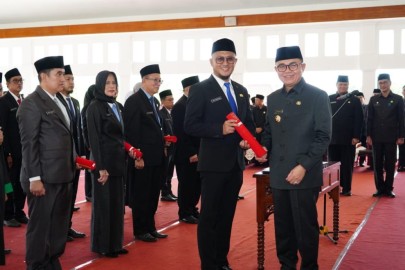 Bupati Banyuasin Definitifkan Apriansyah Sebagai Kadis PUPR dan Pejabat Lainnya