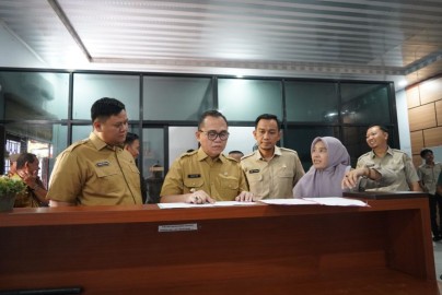 Panca Libur Lebaran, Pj Bupati Banyuasin Sidak Sejumlah Instansi Pelayanan Publik