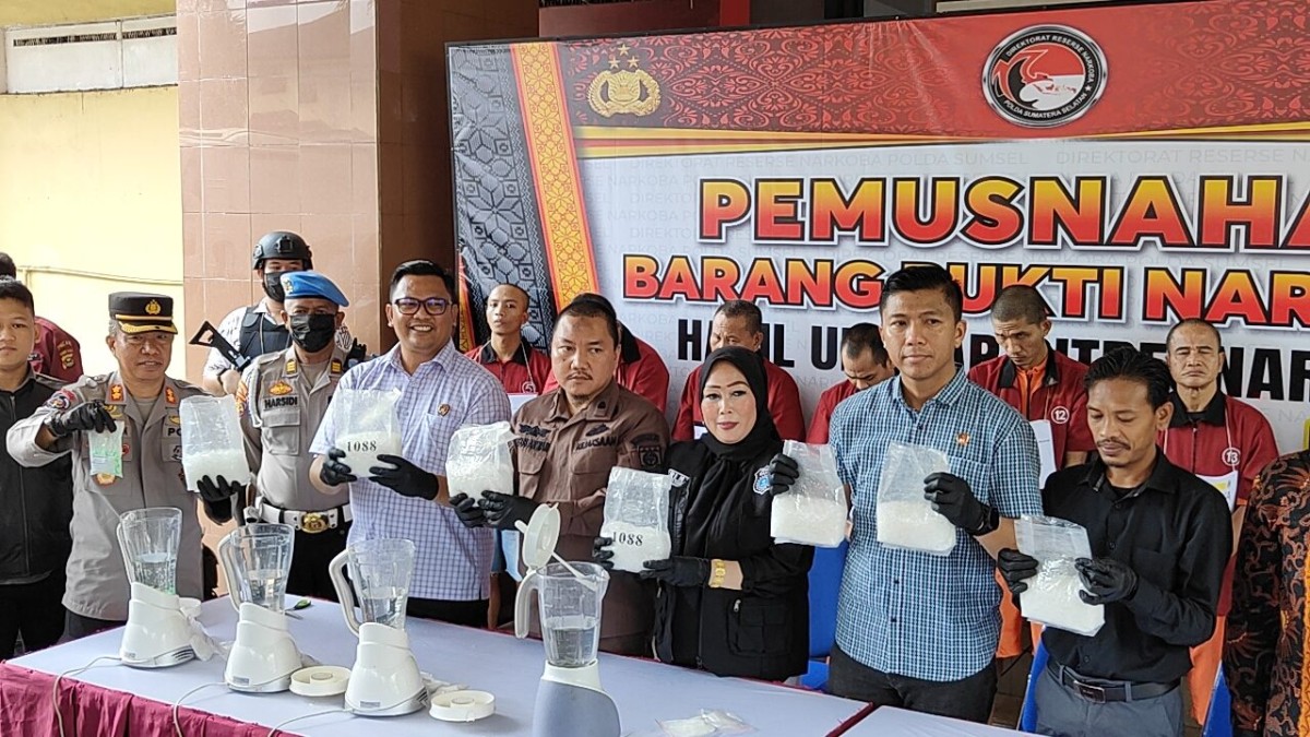 Ditresnarkoba Polda Sumsel Musnahkan 7,7 Kg Sabu dan 183 Butir Ekstasi