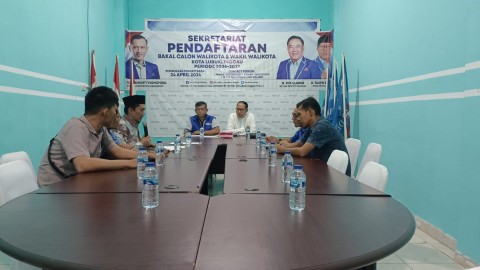 Jumat Barokah, HAW Paparkan Peluang Menang Pilkada 2024 di DPC Demokrat Kota Lubuklinggau