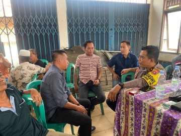 Warga Sinar Dewa yang Terdampak Seismik 3D Terima Tali Asih