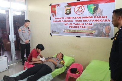 JELANG HUT BHAYANGKARA KE-78 POLRES GELAR DONOR DARAH