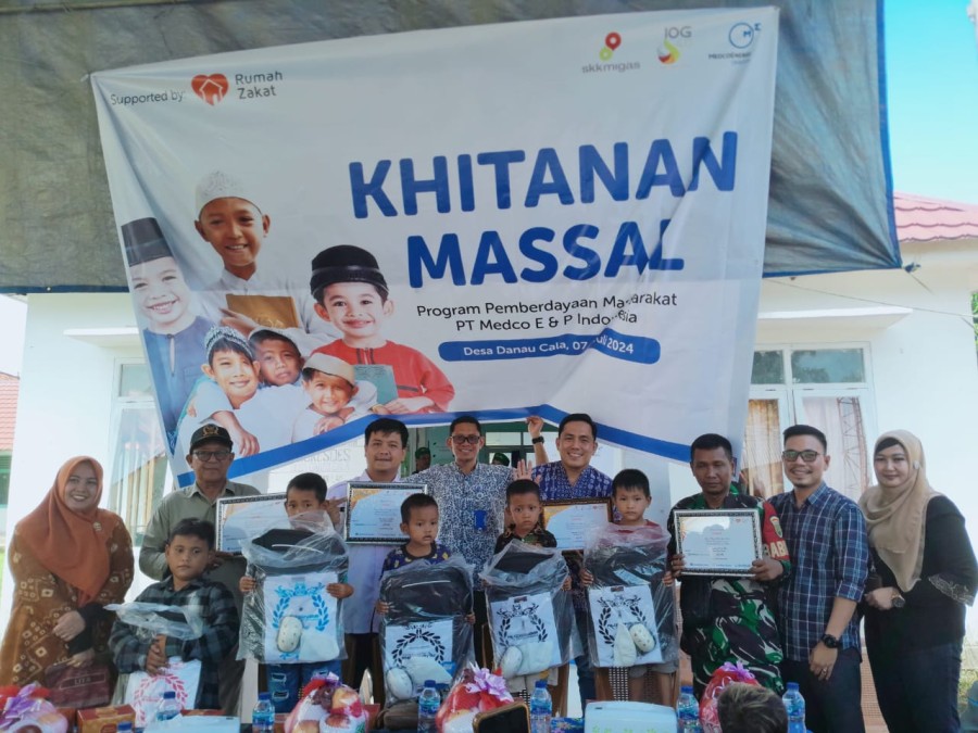 Medco E&P – Puskesmas Lais Gelar Khitanan Massal di Danau Cala