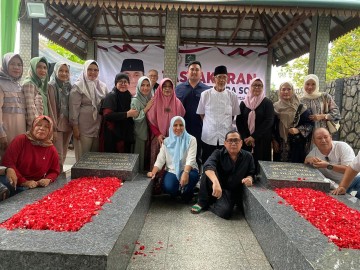 Ratusan Masyarakat Hadiri Tasyakuran Atas Dilantiknya H SN Prana Putra Sohe Menjadi Anggota DPR RI