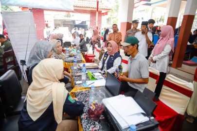 Pjs. Bupati Trenggalek Apresiasi Berbagai Jenis Pelayanan Turun Langsung kepada Masyarakat saat Mening Deh