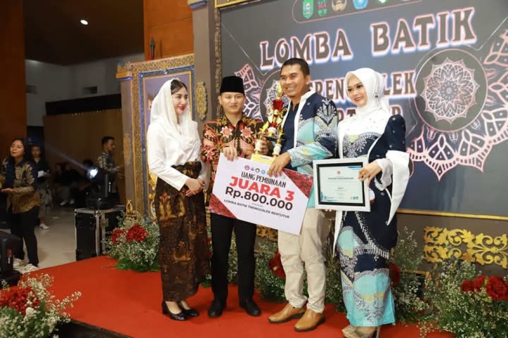 Novita Hardini Lihat Lomba Batik Trenggalek Bertutur, Cara Tersendiri Mencintai Budaya