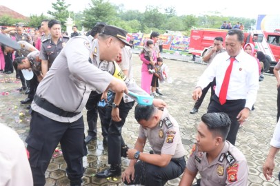 33 Personel Polres Pali Naik Pangkat