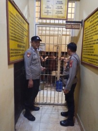 Tak Hanya Patroli Malam 3C,Polisi Juga Pastikan Kondisi Para Tahanan