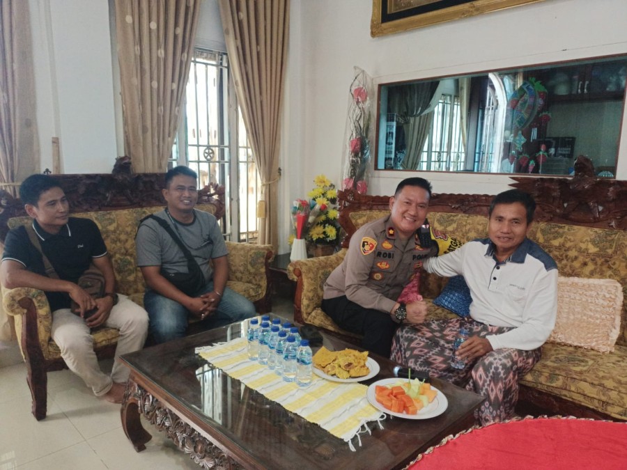 Kapolsek Talang Ubi Sambangi Tokoh Masyarakat untuk Jaga Kamtibmas Kondusif