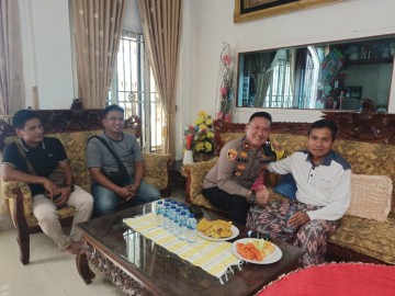 Kapolsek Talang Ubi Sambangi Tokoh Masyarakat untuk Jaga Kamtibmas Kondusif