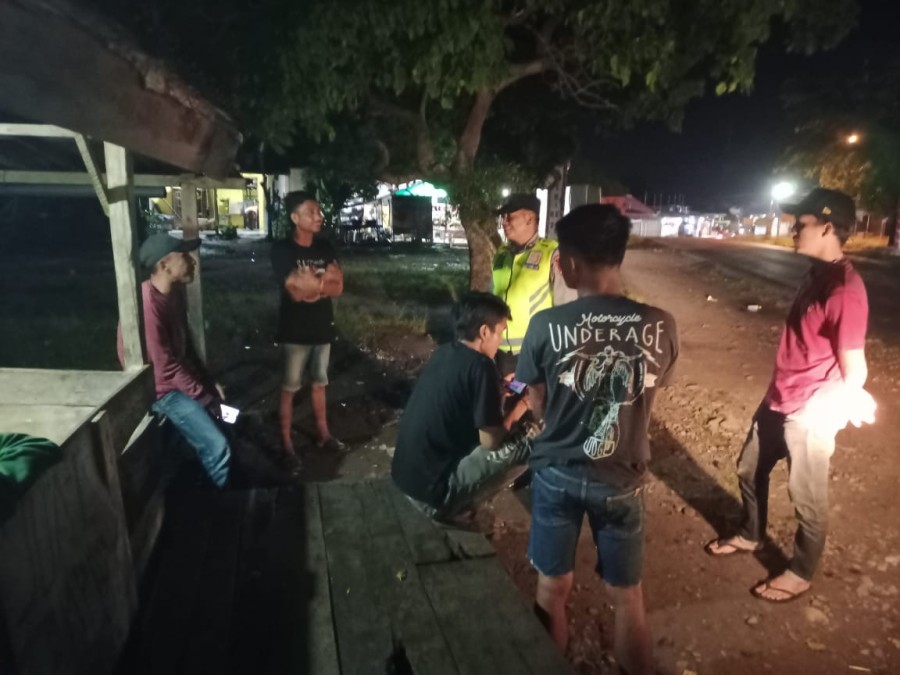 Polsek Talang Ubi Himbau Warga Jangan Berkeliaran ke Luar Rumah, Ada Apa ya ?