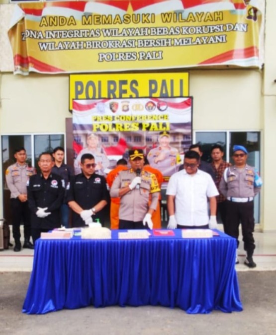 Polres Pali Gelar Press Rilis Ungkap Kasus Narkoba, Dua Pelaku Diancam Hukuman Mati