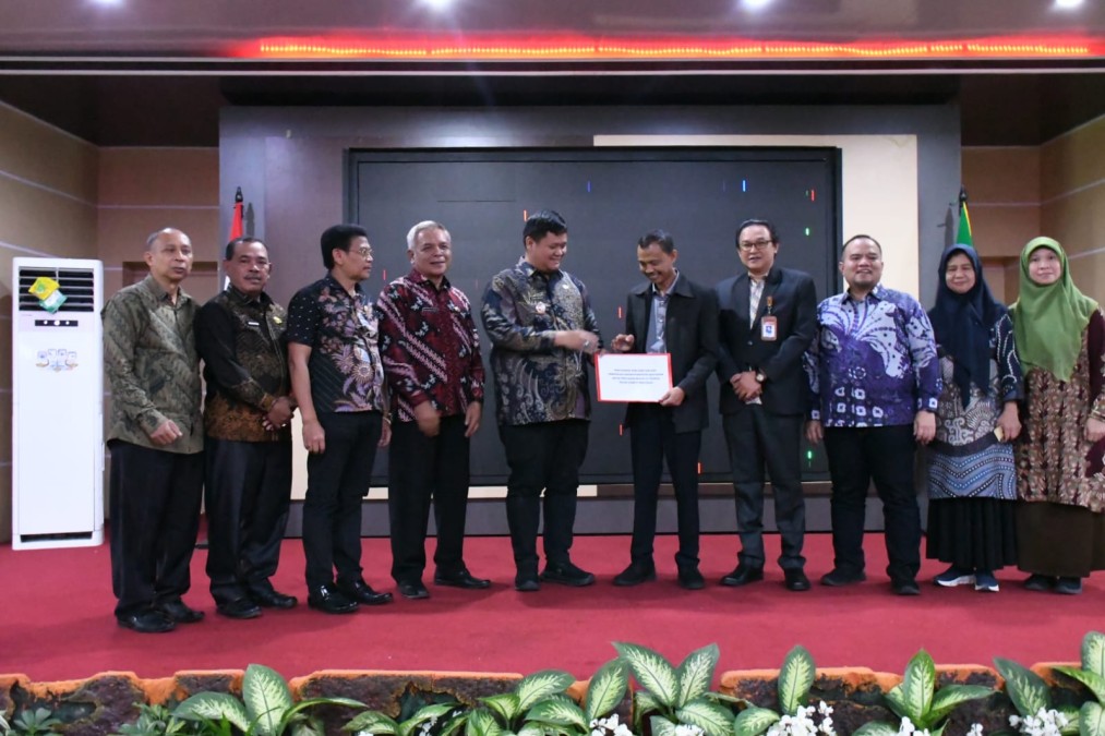 Sekda Banyuasin Buka Sosialisasi Penerimaan Mahasiswa Baru Polsri Kampus Banyuasin Tahun 2025