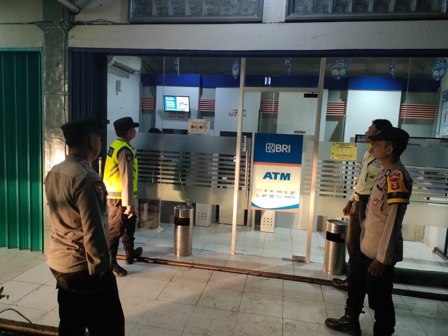 Polsek Talang Ubi Gelar Patroli Malam, Pastikan Situasi Aman dan Kondusif di Wilayah Perbatasan