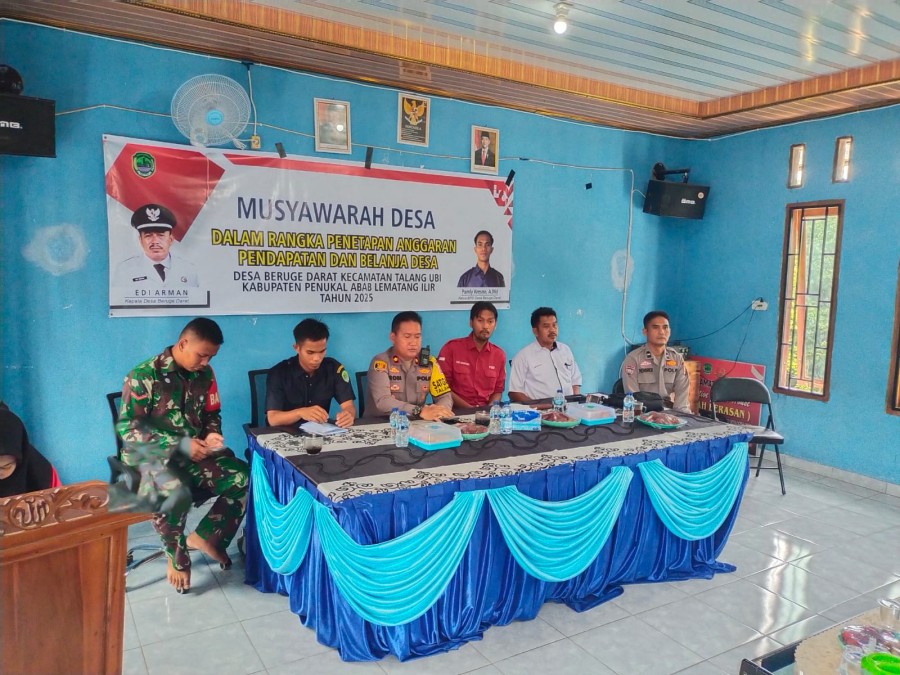 MUSYAWARAH DESA PENETAPAN APBDES DESA BERUGE DARAT TAHUN 2025 BERLANGSUNG LANCAR DAN KONDUSIF