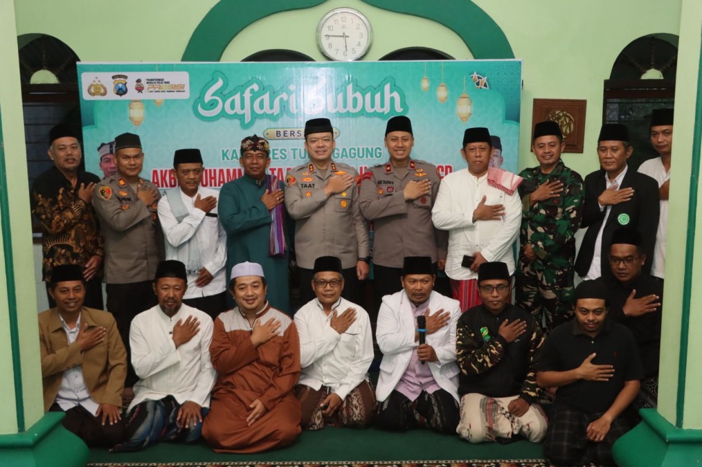 Kapolres Tulungagung Sahur Bersama dan Safari Subuh di Gondang