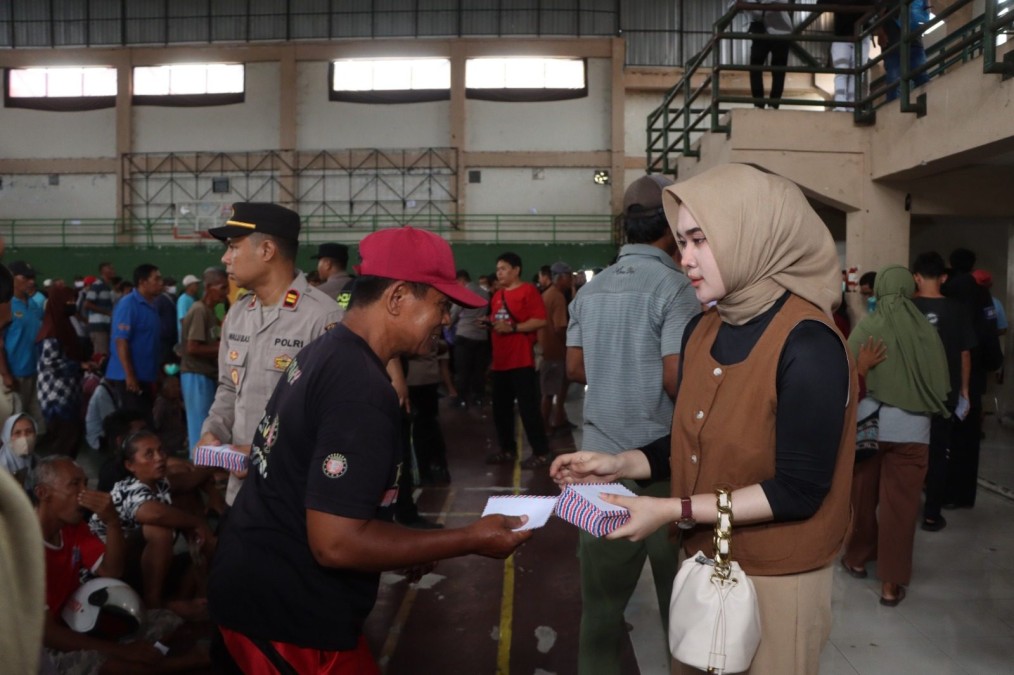 Kapolres Tulungagung Meninjau Pengamanan Pembagian 3.000 Paket Zakat Mal K-Cunk Motor