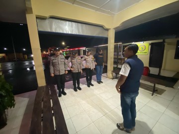 IPTU Darlansyah Komandoi Kegiatan Rutin Yang Ditingkatkan (KRYD) Dalam Rangka Operasi Pekat Musi 2025