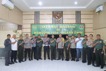 Kapolres PALI Bersama PJU Gelar Silaturahmi ke Kodim 0404/Muara Enim