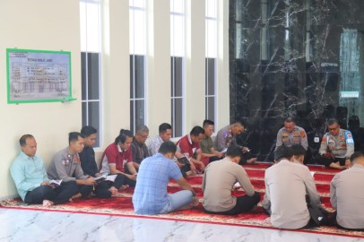 Polres PALI Gelar Kegiatan Binrohtal di Masjid As Saidiyah, Perkuat Mental dan Spiritual Personel
