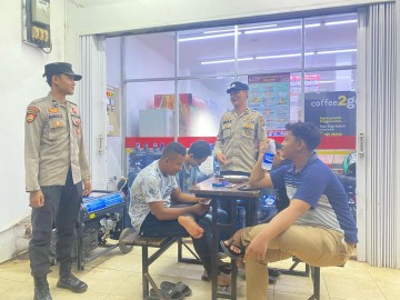 POLSEK TALANG UBI TINGKATKAN PATROLI DI WILAYAH RAWAN PERBATASAN PALI-MUARAENIM