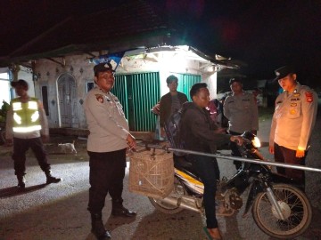 Polsek Tanah Abang Gelar Razia Malam Hari, Tegas Berantas Gangguan Kamtibmas