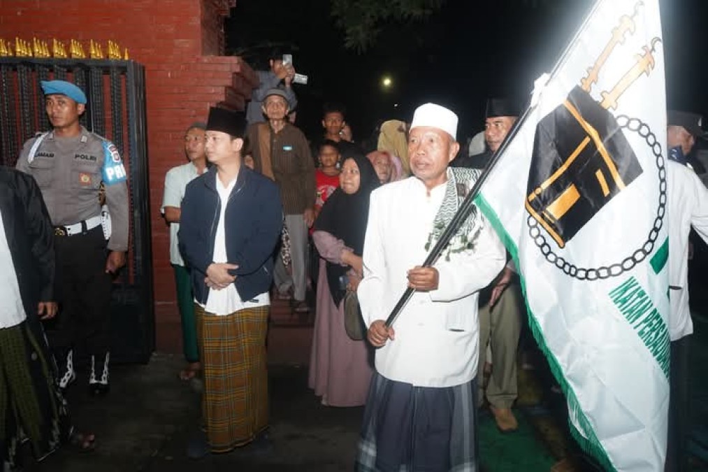 98 Jamaah Calon Haji Trenggalek Kloter 2 Diberangkatkan, Wabup Syah dan Istri Jadi Salah Satu Jamaah