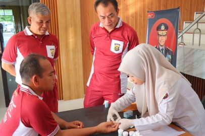 SIDOKKES POLRES PALI GELAR PEMERIKSAAN KESEHATAN RUTIN BAGI PERSONEL, ANTISIPASI GANGGUAN KESEHATAN SEJAK DINI
