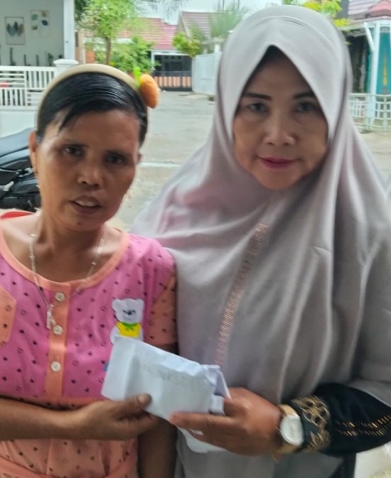 Warga Kaum Duafa Ucapkan Terimakasih Atas Kepedulian Majelis Taklim Fisabilillah Perum Green Garden Lubuklinggau