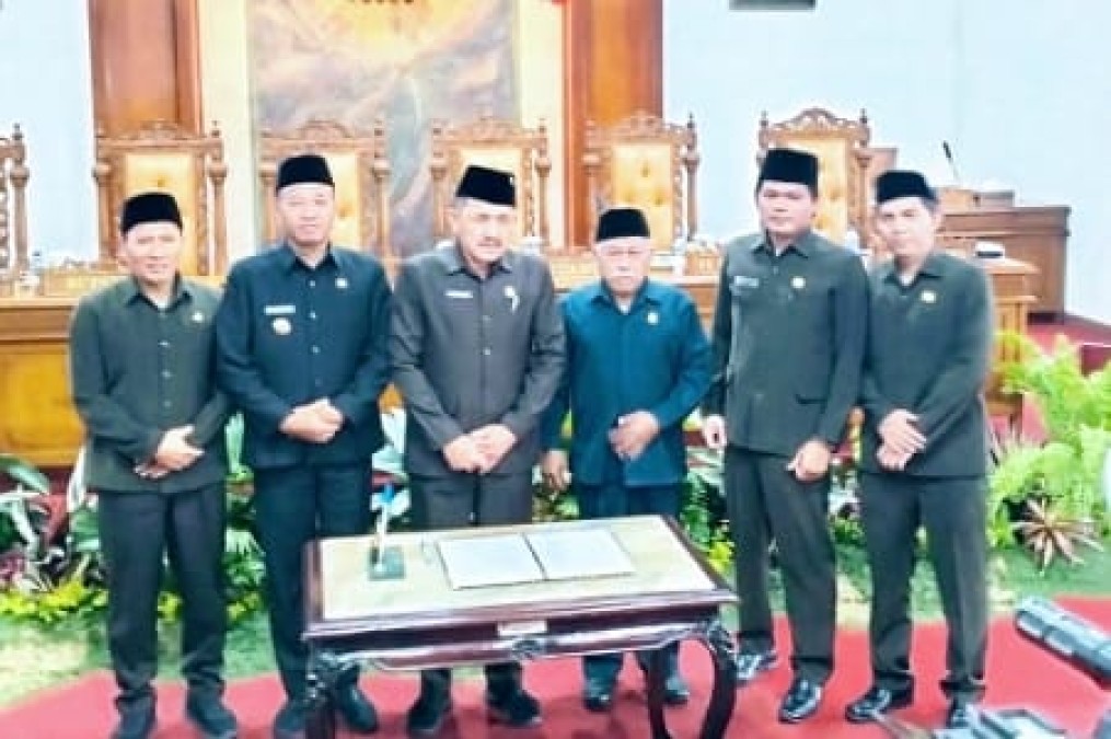 Gelar Paripurna, DPRD dan Bupati Tulungagung Sepakati Perubahan Perda Pajak Serta Retribusi Daerah