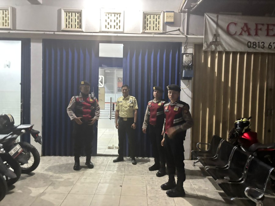 SAT SAMAPTA POLRES PALI GELAR PATROLI PERINTIS PRESISI, JAGA KEAMANAN DI SEKITAR BANK DAN KOMPERTA
