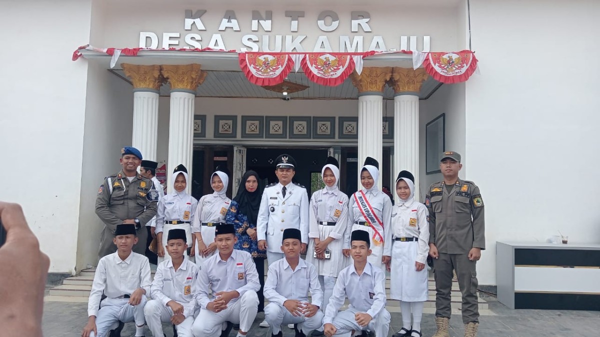 Desa Suka Maju Gelar Upacara HUT RI ke-80, Ribuan Warga dan Pelajar Ikut Meriahkan