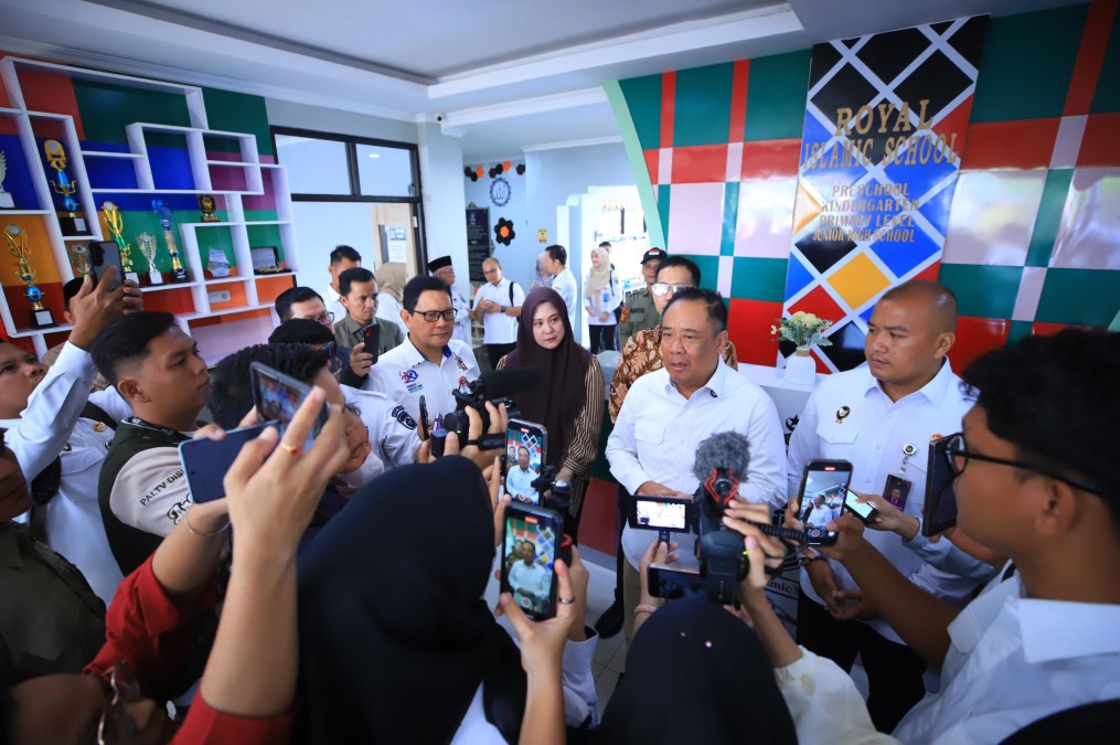 Wagub Cik Ujang Dorong Sekolah Berbasis Agama Kembangkan Ilmu Teknologi
