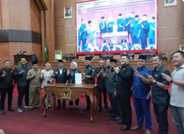 Bupati Ratna Machmud Sampaikan Visi-Misi 2025–2030 pada Paripurna DPRD Musi Rawas