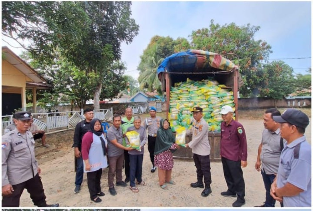 Gerakan Pangan Murah di Penukal Ludes Terjual, Polsek Pastikan Distribusi Aman dan Tepat Sasaran