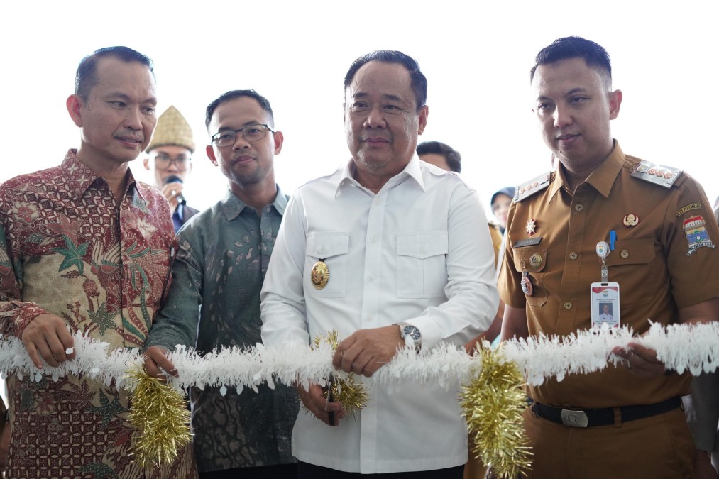 Wagub Cik Ujang Resmikan SPPG Sofyan Kenawas Gandus, Jadi Percontohan Program Makan Bergizi Gratis di Sumsel