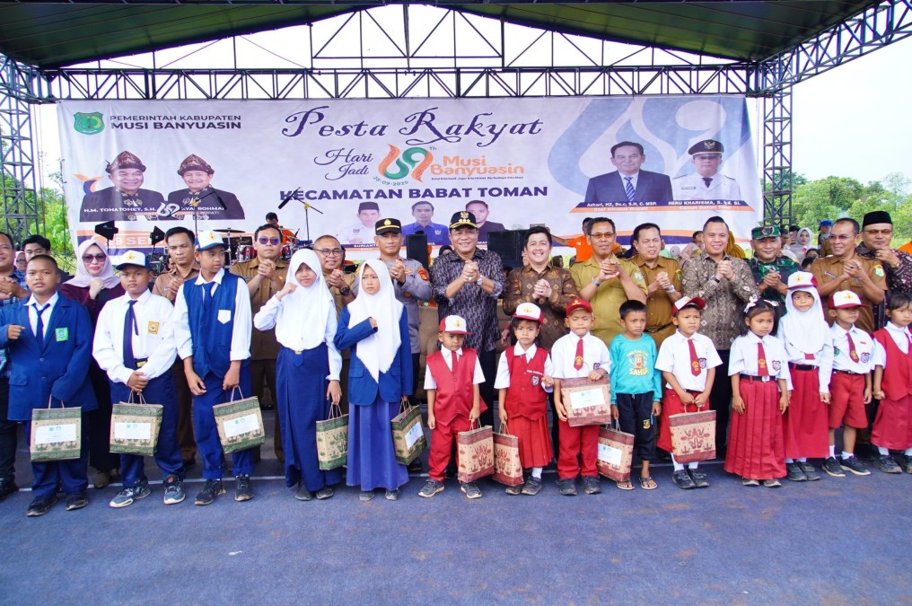 Bupati Toha Tunjukkan Cinta untuk Warga di HUT ke-69 Muba