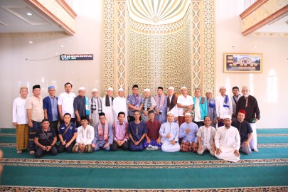 Safari Sholat Jumat: Cik Ujang Dorong Kebersamaan dan Ukhuwah Masyarakat Sumsel”